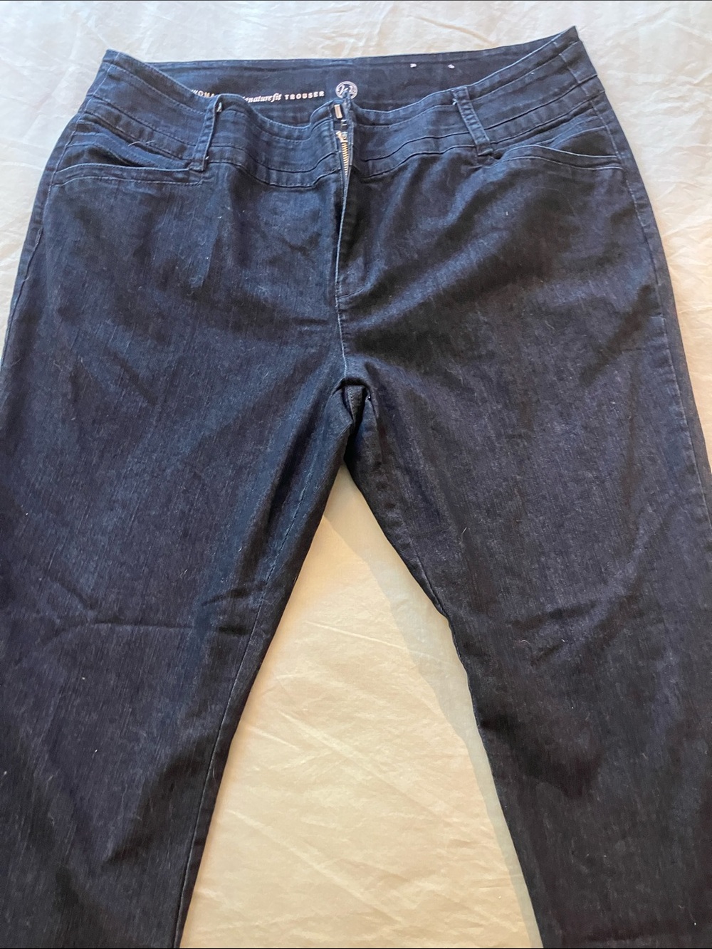 W62  woman signature fit denim trouser size 20 blue cotton denim pant